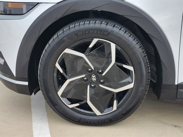 Used 2024 Hyundai Ioniq 5 SEL image 7