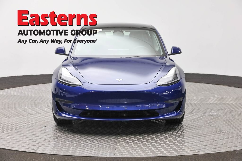 Used 2023 Tesla Model 3 Standard Range RWD image 2