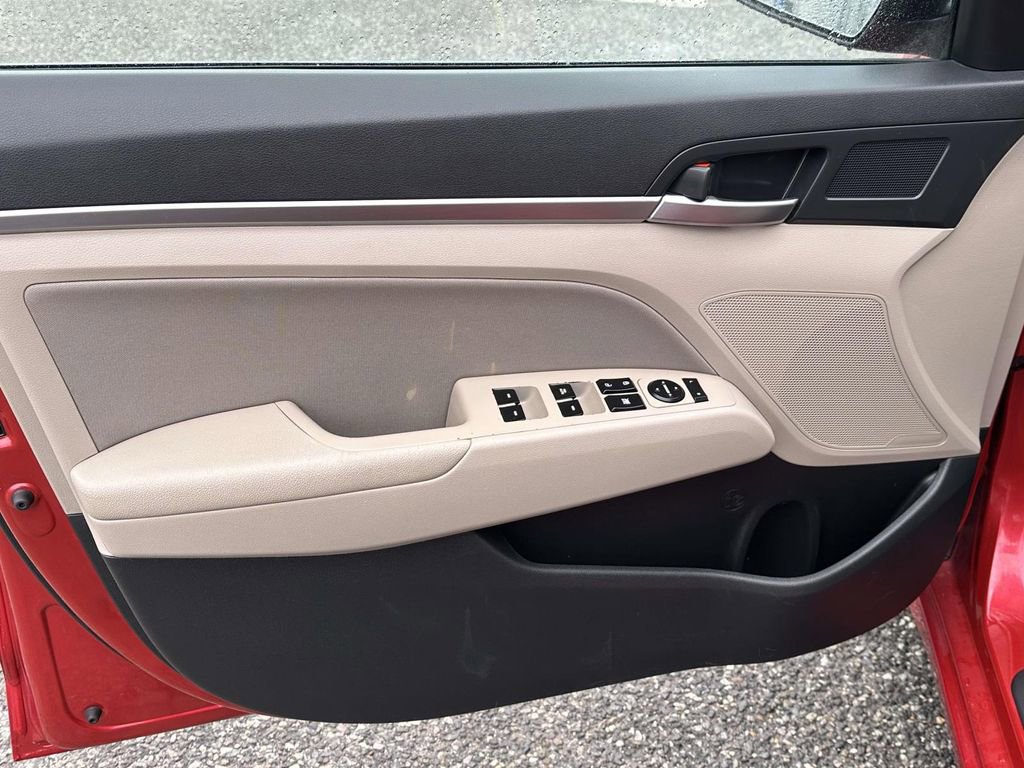 Used 2020 Hyundai Elantra Value Edition image 14