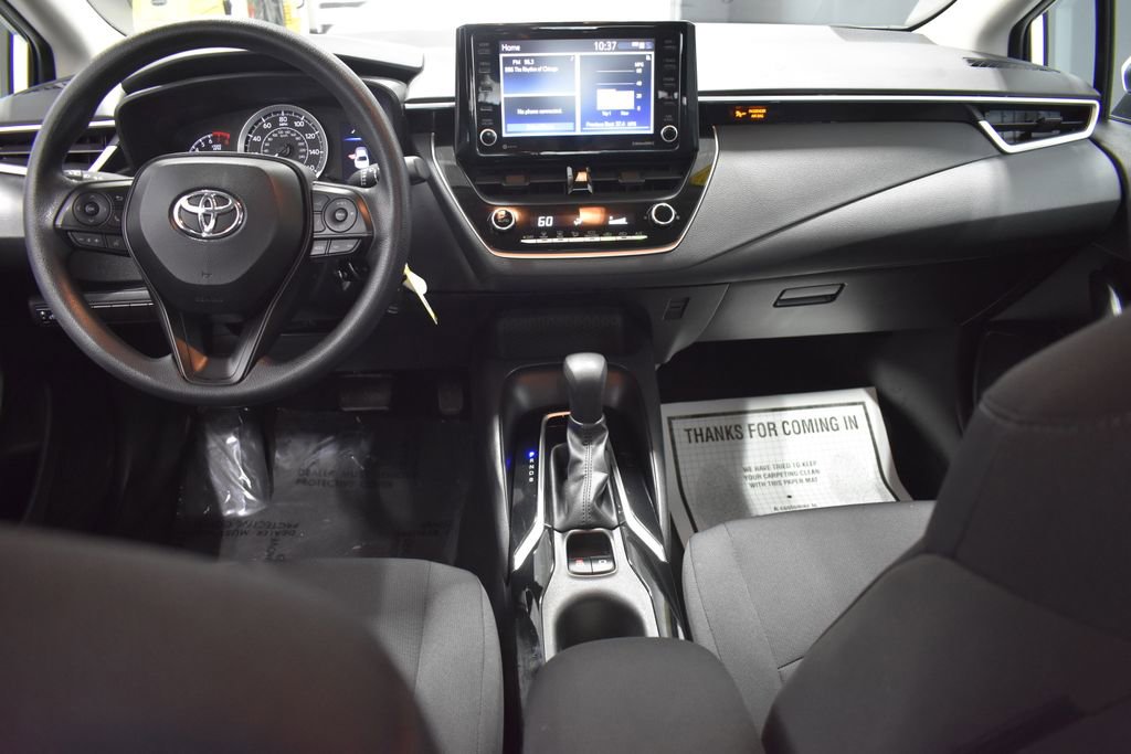 Used 2022 Toyota Corolla LE FWD image 13
