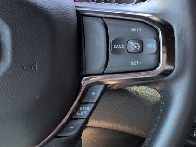 Used 2024 RAM 1500 Big Horn AWD/4WD image 33