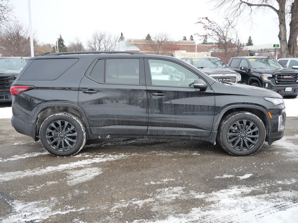 Used 2023 Chevrolet Traverse RS image 9