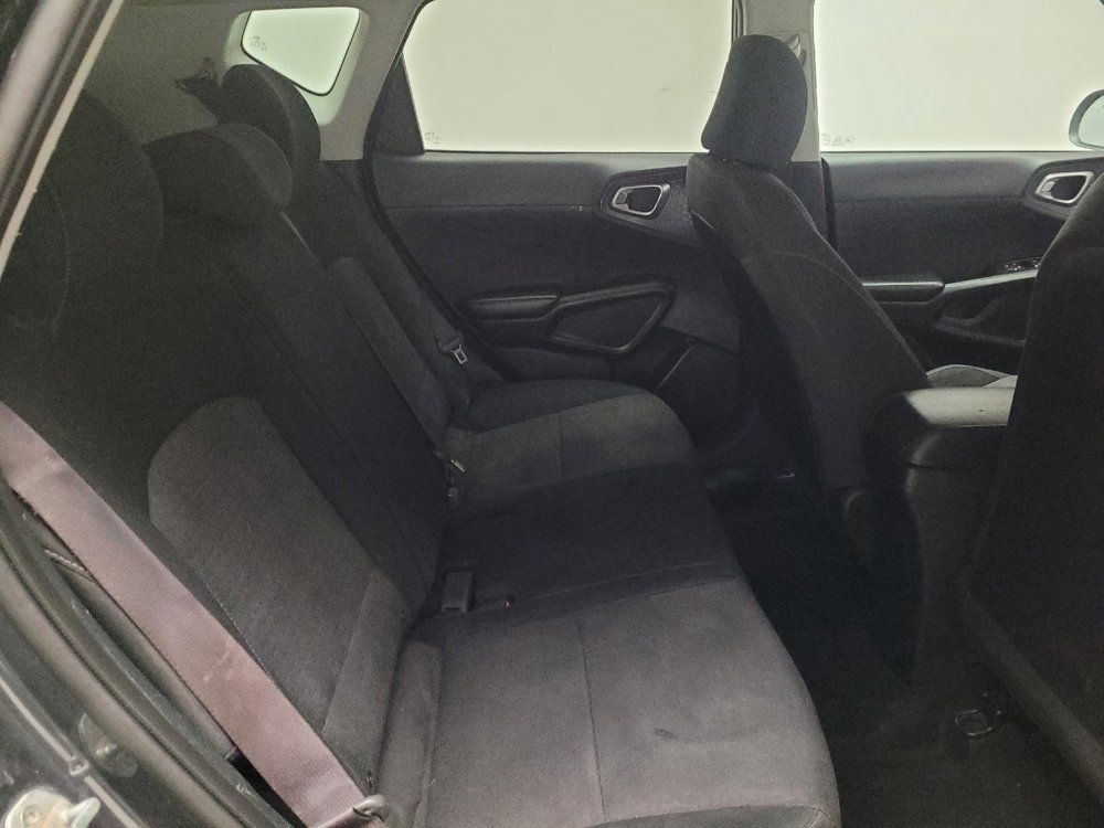 Used 2020 Kia Soul S FWD image 19