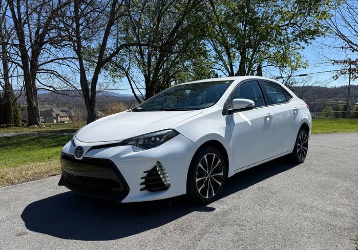 Used 2017 Toyota Corolla SE image 5