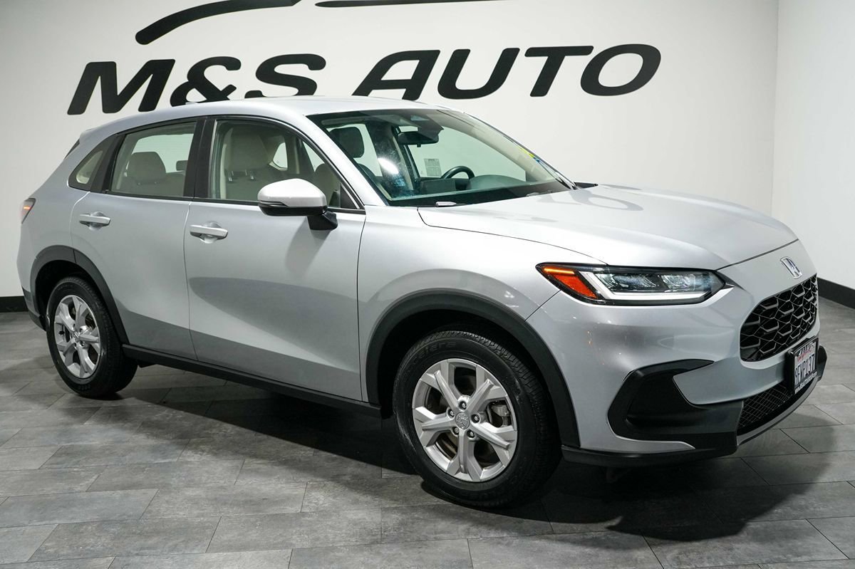 Used 2023 Honda HR-V LX image 7
