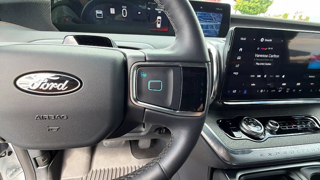 Used 2026 Ford Expedition Tremor AWD/4WD image 30