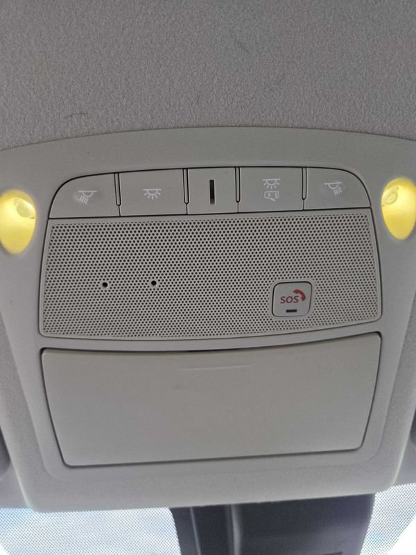 Used 2019 Nissan Leaf SV w/ SV Technology Package FWD image 25