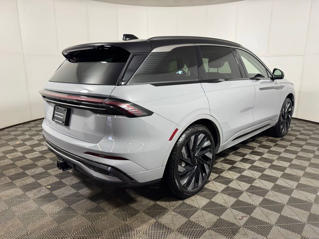 New 2026 Lincoln Nautilus Black Label w/ Jet Appearance Package AWD/4WD image 5