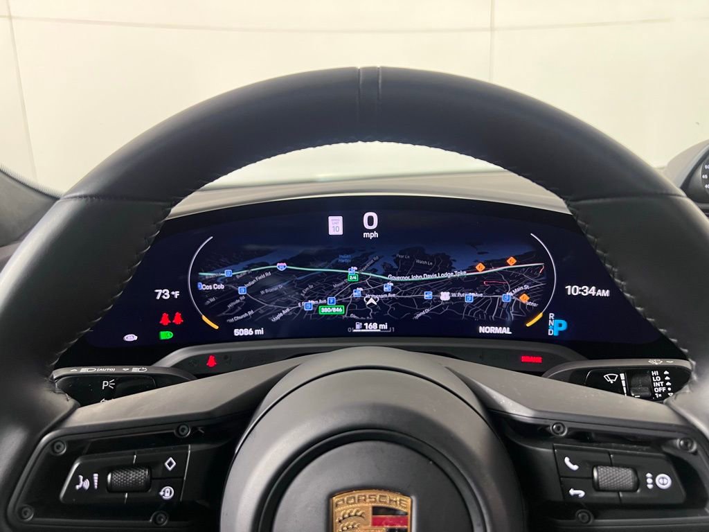 Certified 2024 Porsche Taycan GTS image 33