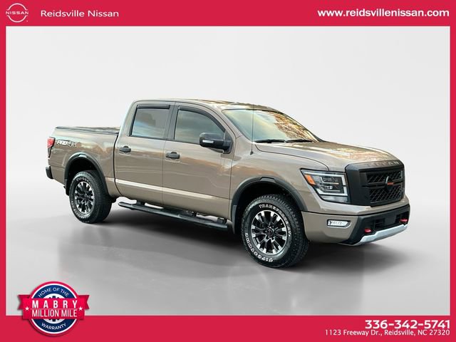 Used 2020 Nissan Titan PRO-4X image 8