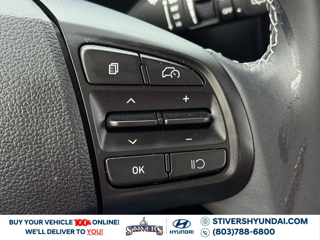 Certified 2024 Hyundai Venue SEL image 29