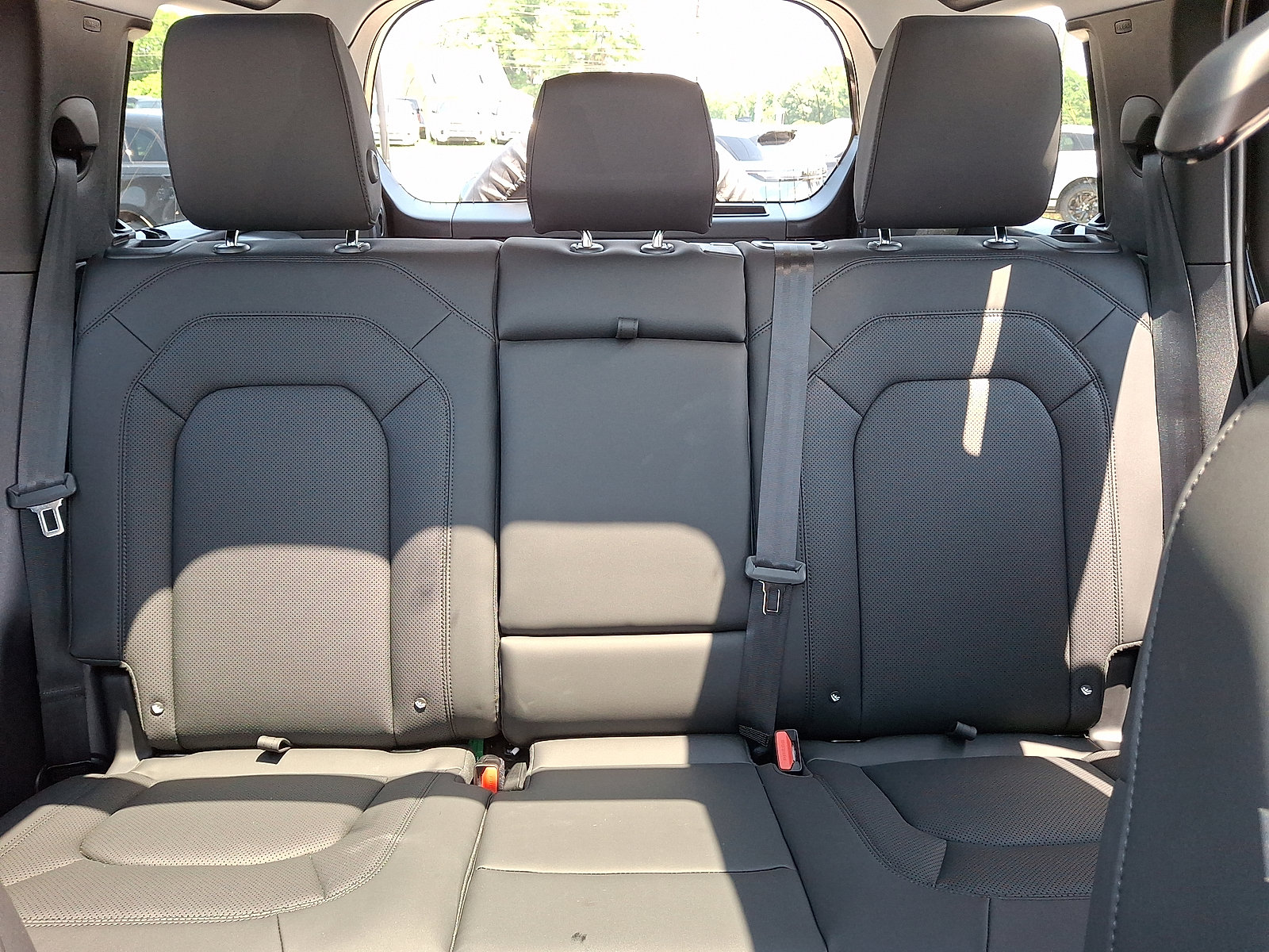 Certified 2025 Land Rover Defender 110 S image 16