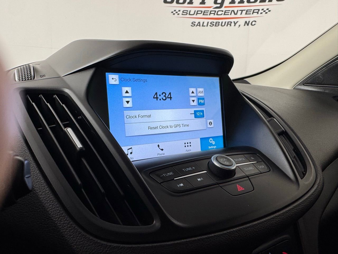 Used 2018 Ford Escape SEL image 34