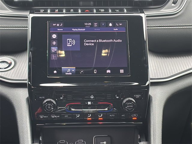 Certified 2025 Jeep Grand Cherokee Laredo X w/ Luxury Tech Group I image 23