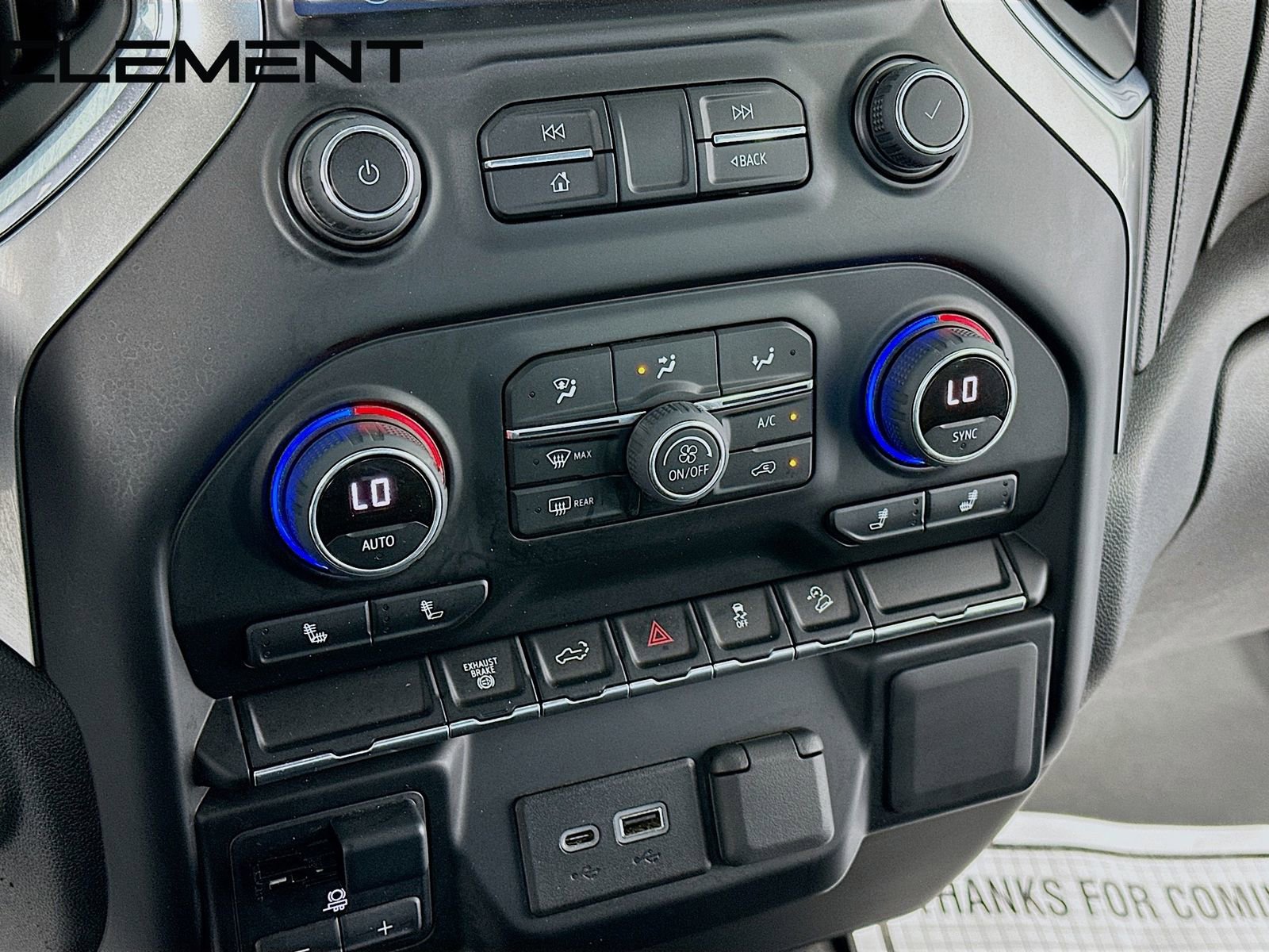 Used 2022 Chevrolet Silverado 2500 LT w/ Convenience Package image 22