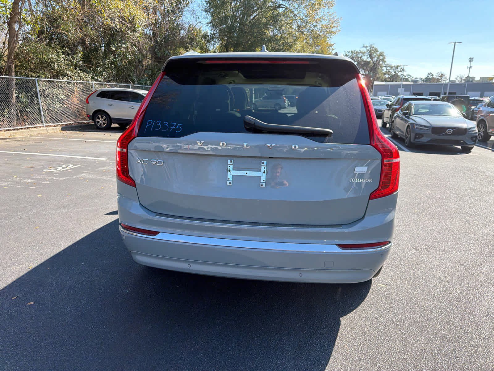 Certified 2024 Volvo XC90 T8 Plus w/ Protection Package Premier image 47