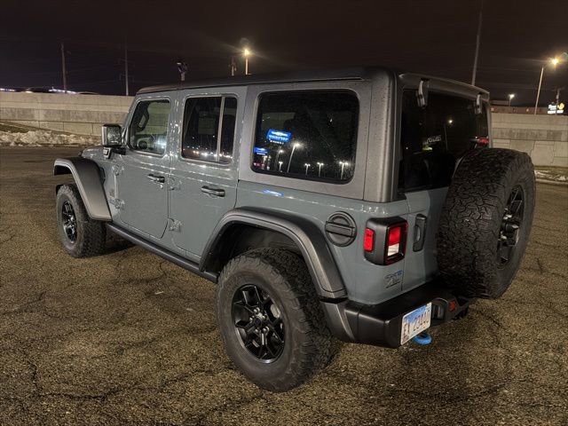 Used 2024 Jeep Wrangler Sport image 4