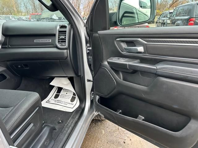 Used 2025 RAM 1500 Big Horn AWD/4WD image 29