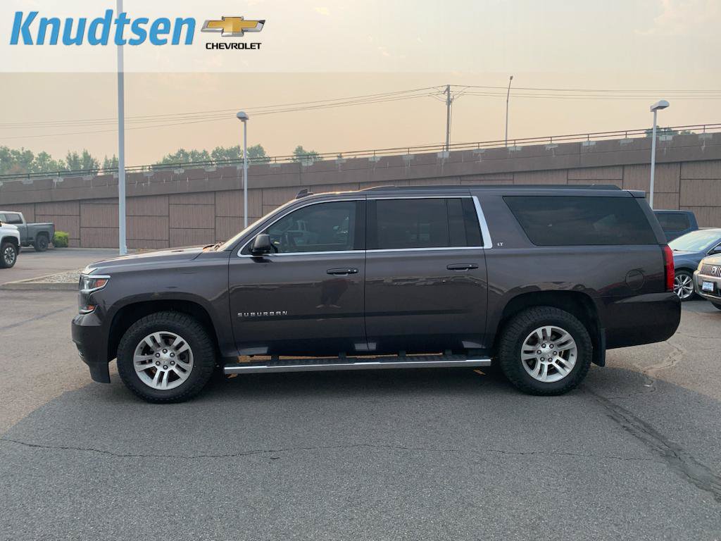 Used 2018 Chevrolet Suburban LT AWD/4WD image 4