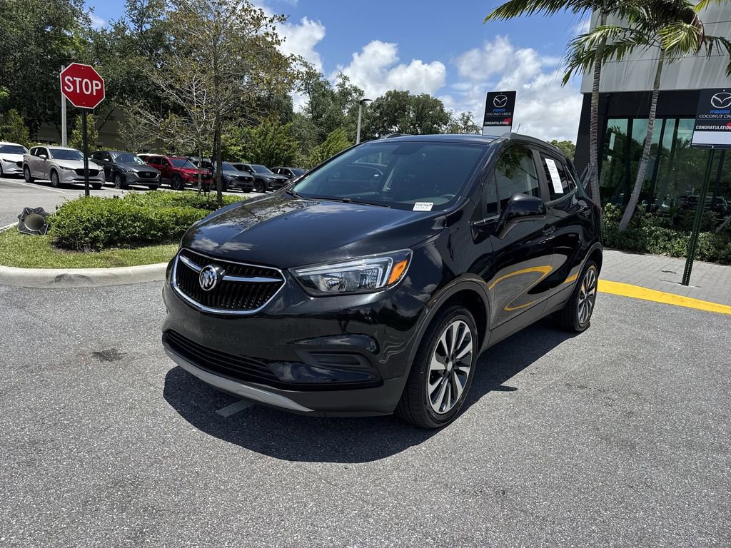 Used 2021 Buick Encore Preferred w/ Safety Package FWD image 9