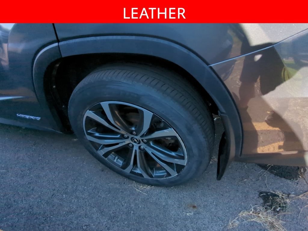Used 2022 Lexus RX 450h AWD w/ Luxury Package image 5