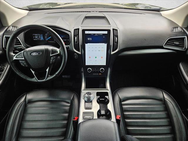 Used 2022 Ford Edge SEL w/ Convenience Package image 17