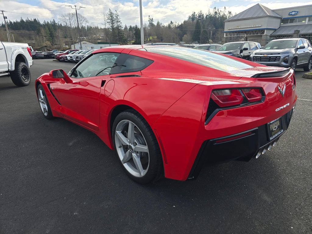 Used 2015 Chevrolet Corvette Stingray Coupe image 5