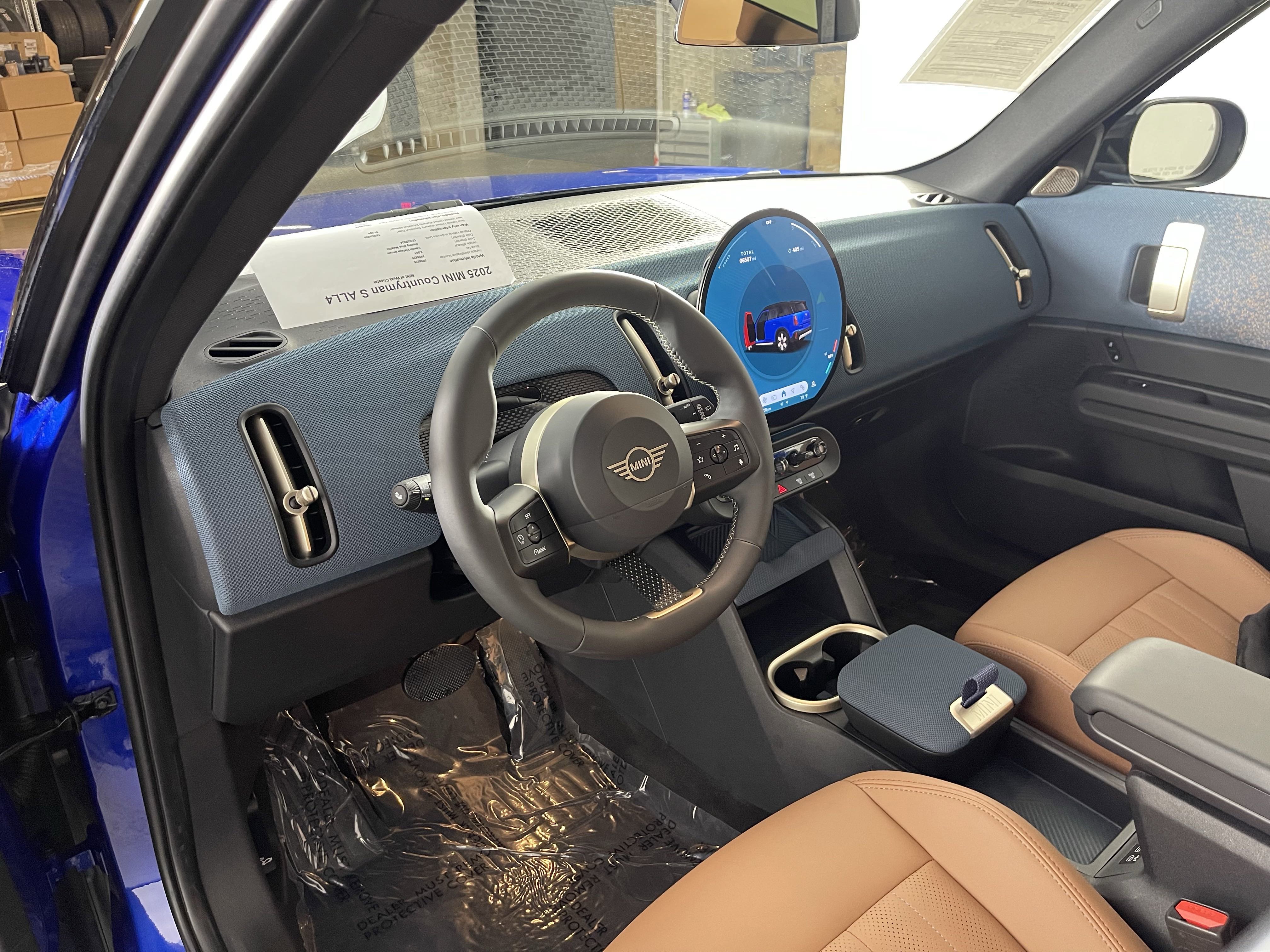 Used 2025 MINI Cooper Countryman S w/ Comfort Package Max image 19