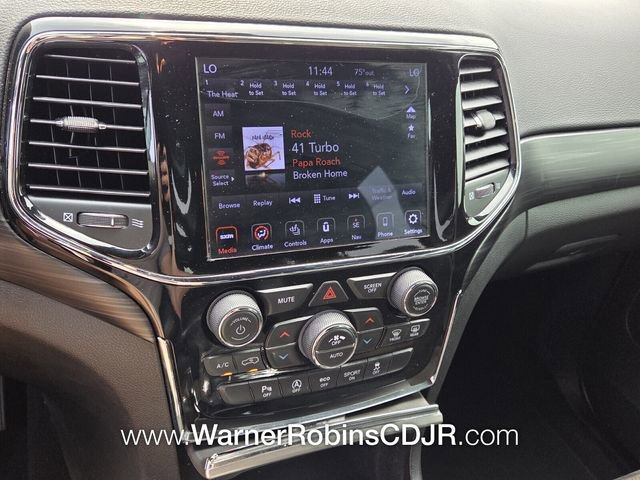 Used 2020 Jeep Grand Cherokee Altitude image 19