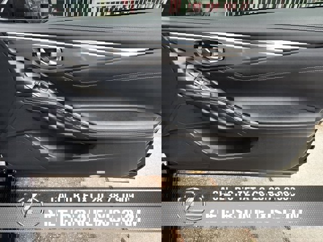 Used 2018 INFINITI Q60 2.0t w/ Moonroof Package image 11