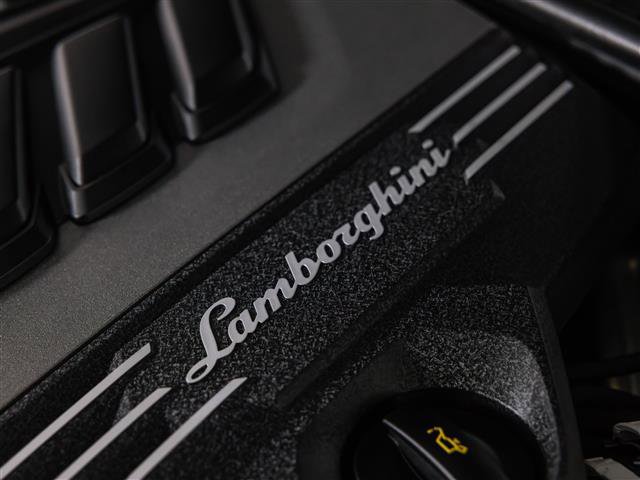 Used 2021 Lamborghini Urus image 11