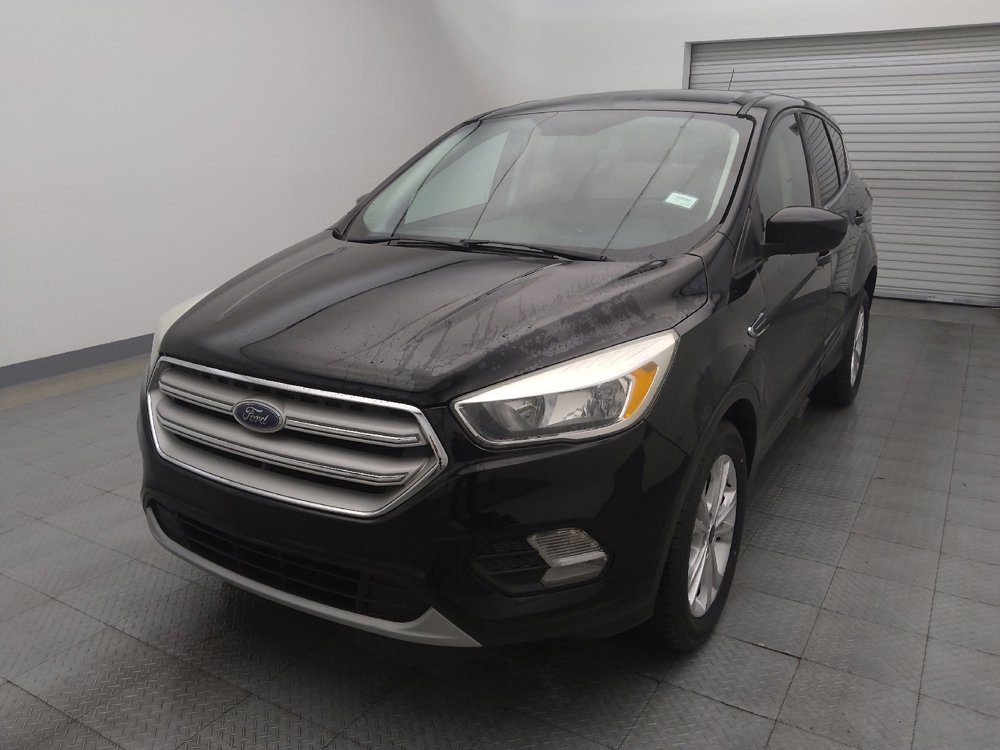 Used 2017 Ford Escape SE image 15