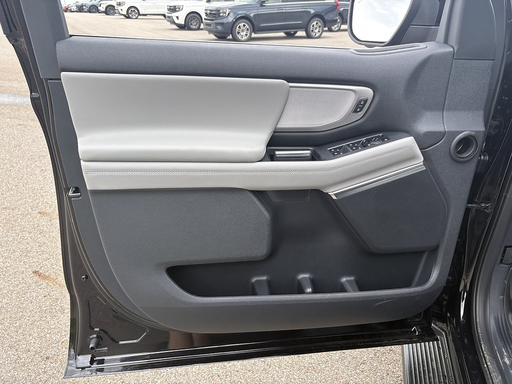 New 2026 Ford Expedition Max Active AWD/4WD image 30