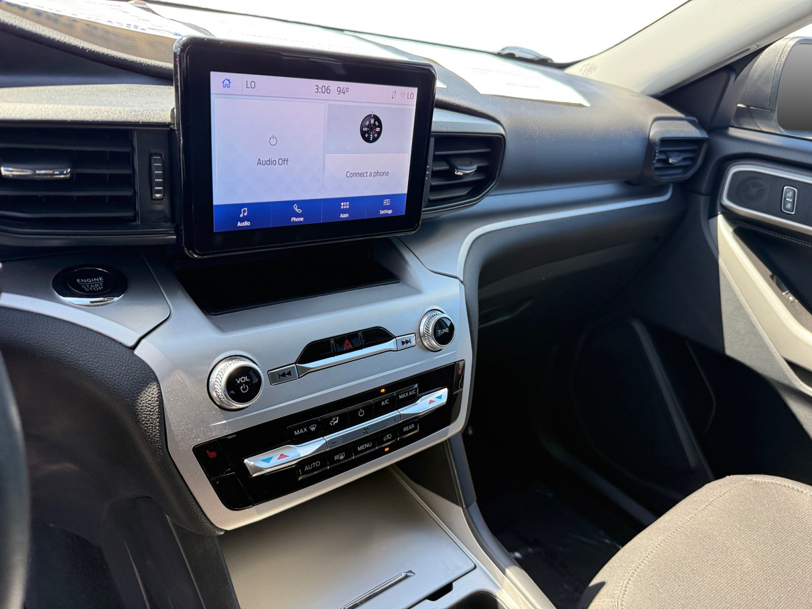 Used 2022 Ford Explorer XLT RWD image 12