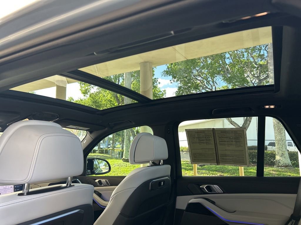 Used 2024 BMW X5 xDrive40i w/ M Sport Package image 50