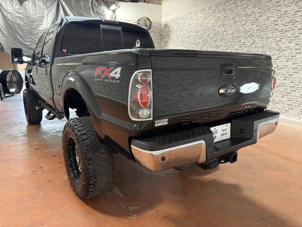 Used 2015 Ford F250 Lariat w/ Lariat Interior Package AWD/4WD image 5