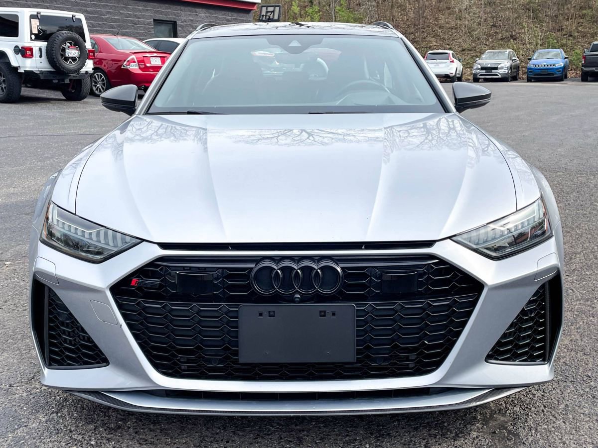 Used 2021 Audi RS 6 w/ Carbon Optic Package image 7