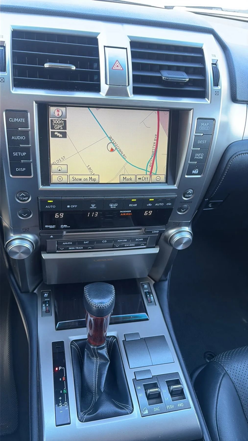Used 2010 Lexus GX 460 image 48