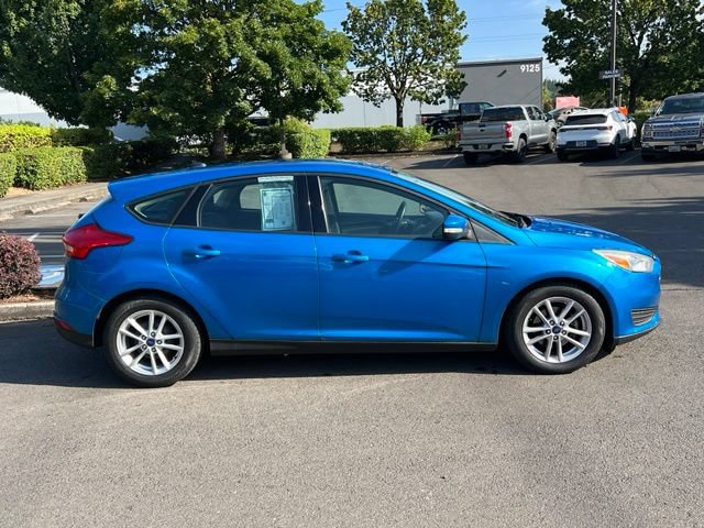 Used 2016 Ford Focus SE w/ SE Cold Weather Package FWD image 8