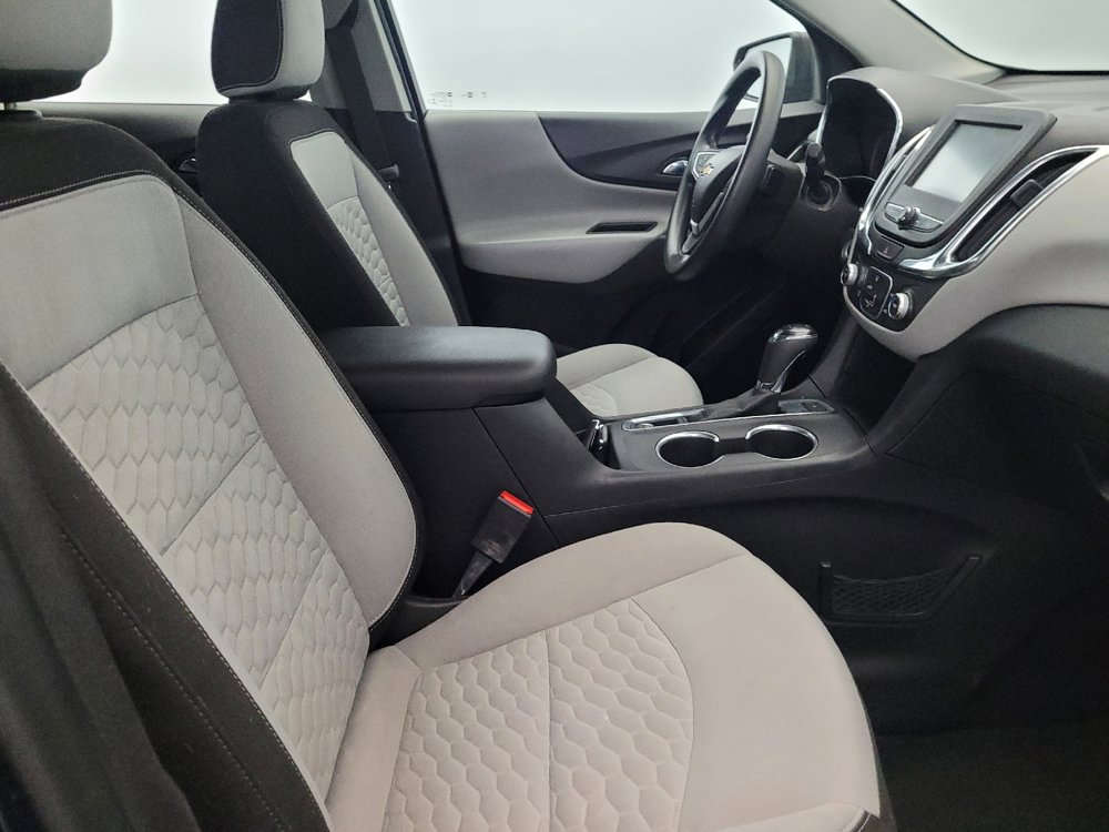 Used 2018 Chevrolet Equinox LS image 21