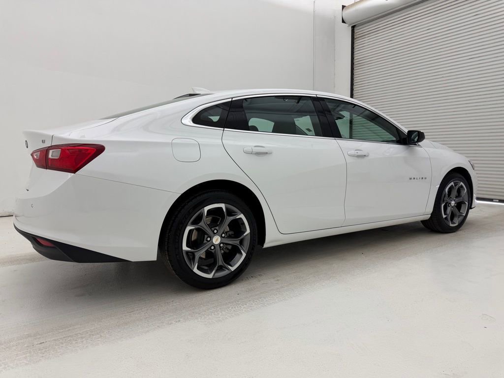 Used 2024 Chevrolet Malibu LT FWD image 15