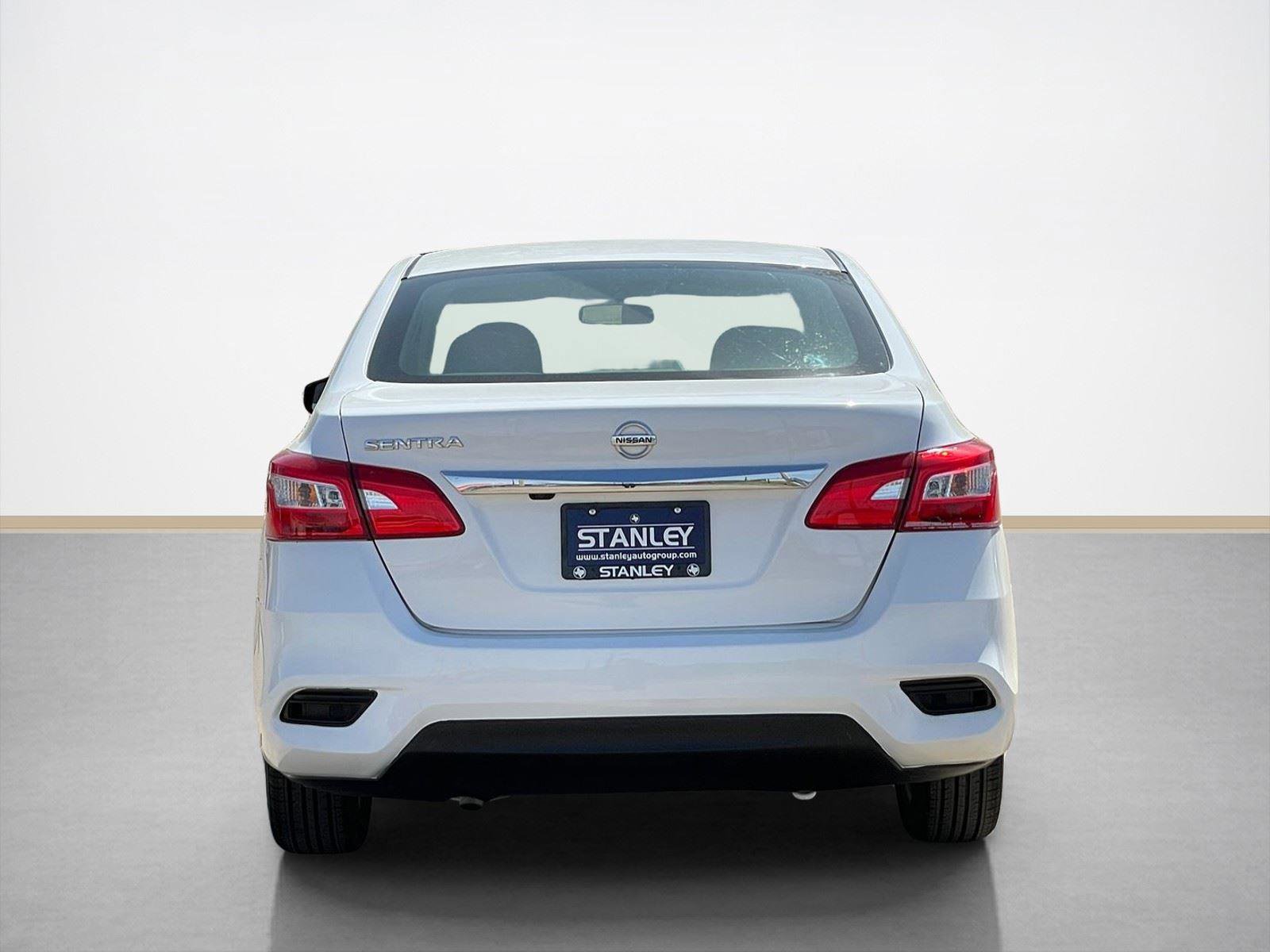 Used 2019 Nissan Sentra S FWD image 7