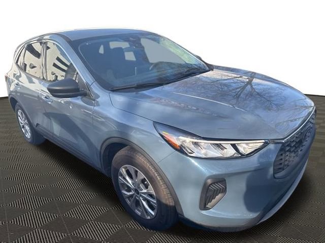 Used 2024 Ford Escape Active image 2