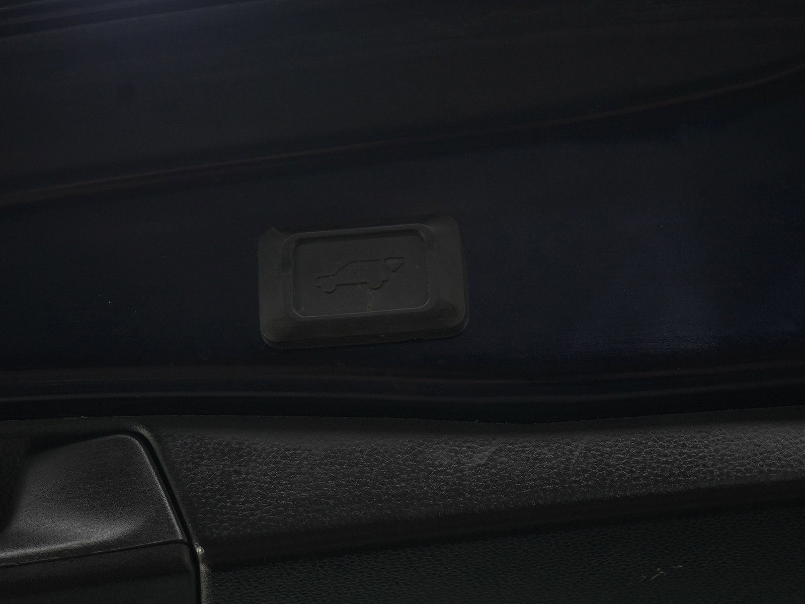 Used 2020 Toyota RAV4 XSE AWD/4WD image 19