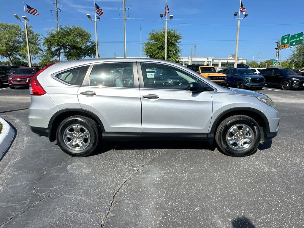 Used 2016 Honda CR-V LX image 4