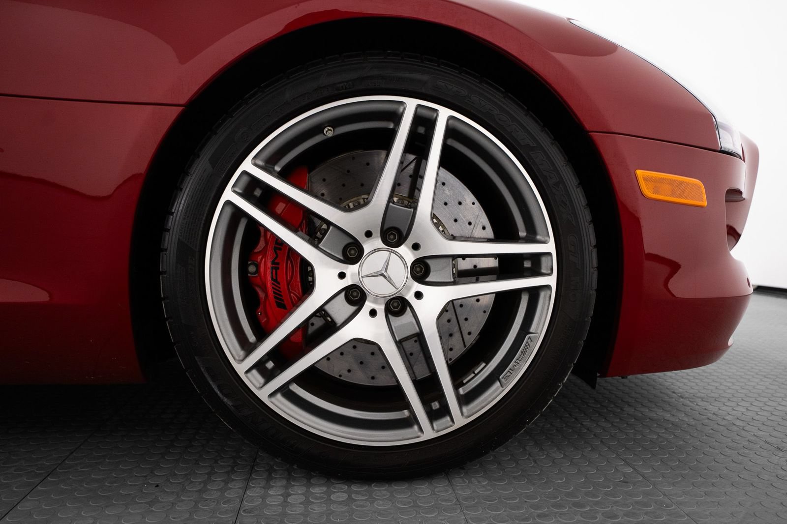 Used 2012 Mercedes-Benz SLS AMG Roadster image 23
