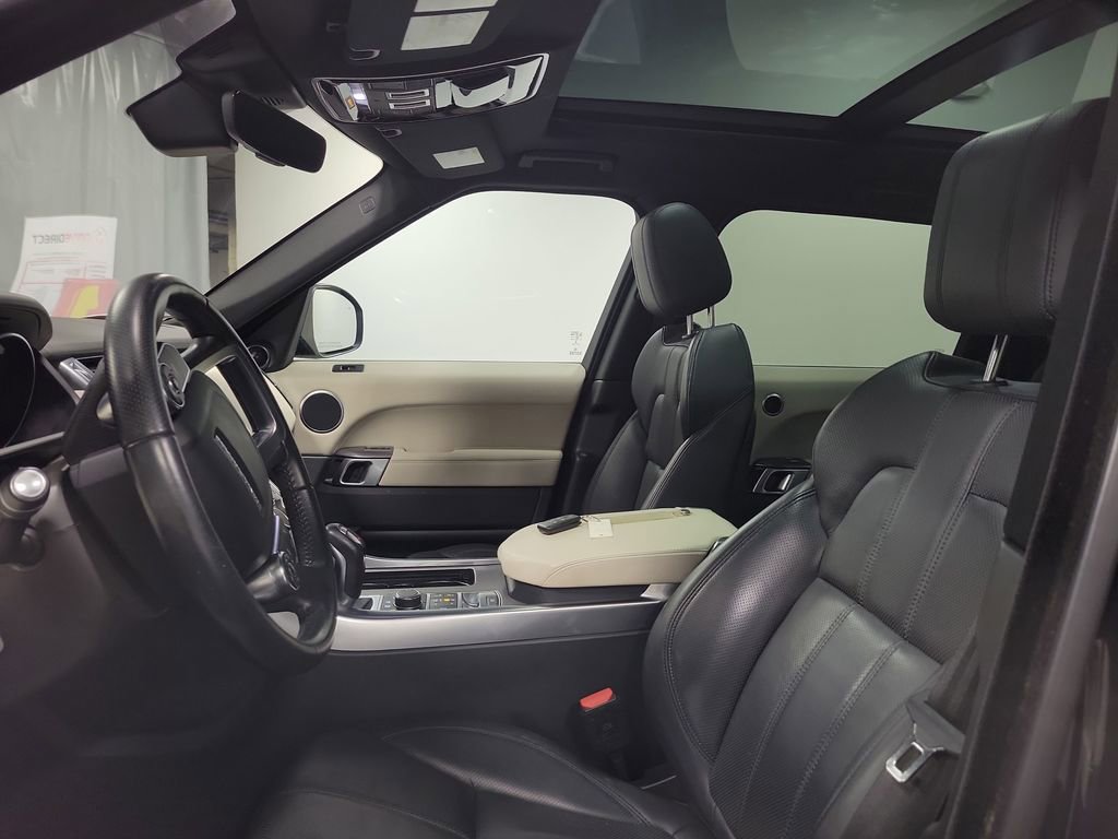 Used 2017 Land Rover Range Rover Sport HSE image 13