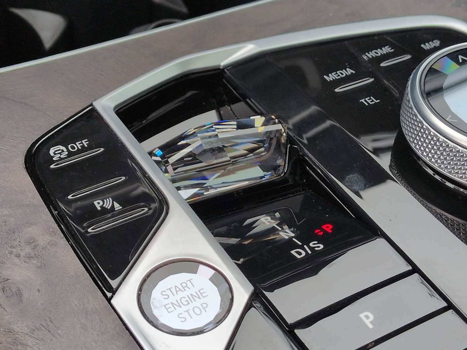 Certified 2025 BMW X5 xDrive40i w/ Executive Package image 32