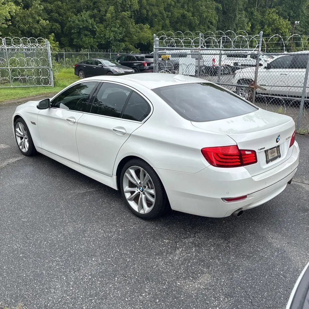Used 2016 BMW 535i xDrive Sedan AWD/4WD image 4