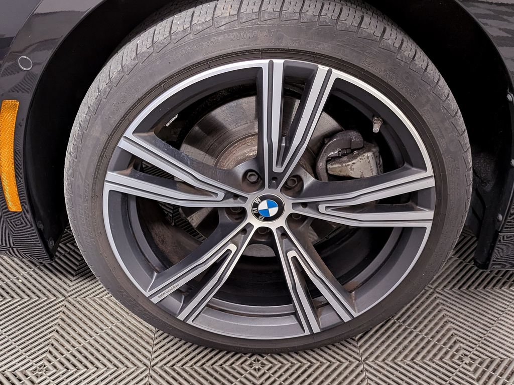 Used 2023 BMW 330i xDrive Sedan w/ Premium Package AWD/4WD image 51